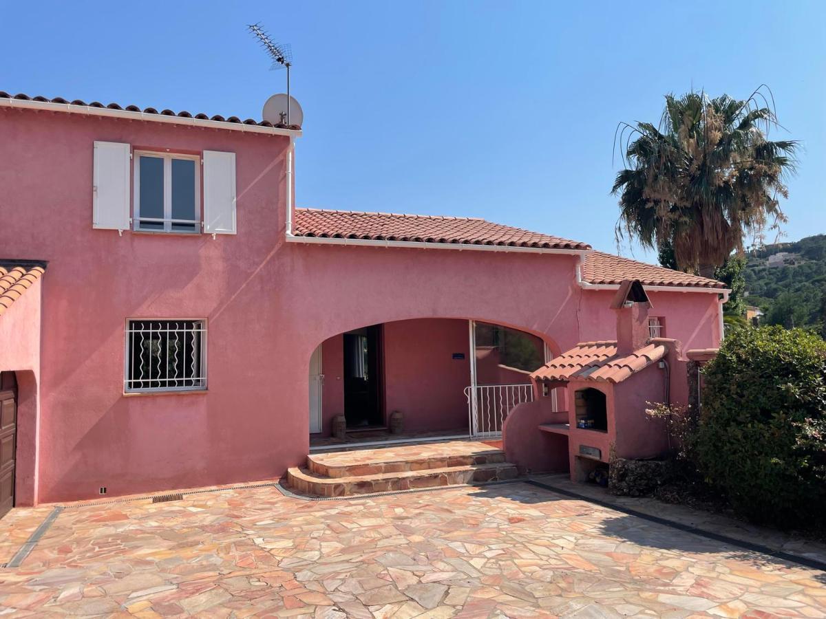 Fantastic Pool Villa 900M To The Beach; With Extravagant Big Garden سانت ماكسيم المظهر الخارجي الصورة